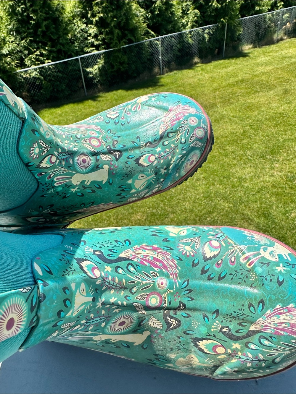 *FLAWED* Bogs | Teal Classic Forest Rain Boots | Size 6 - Picture 2 of 9